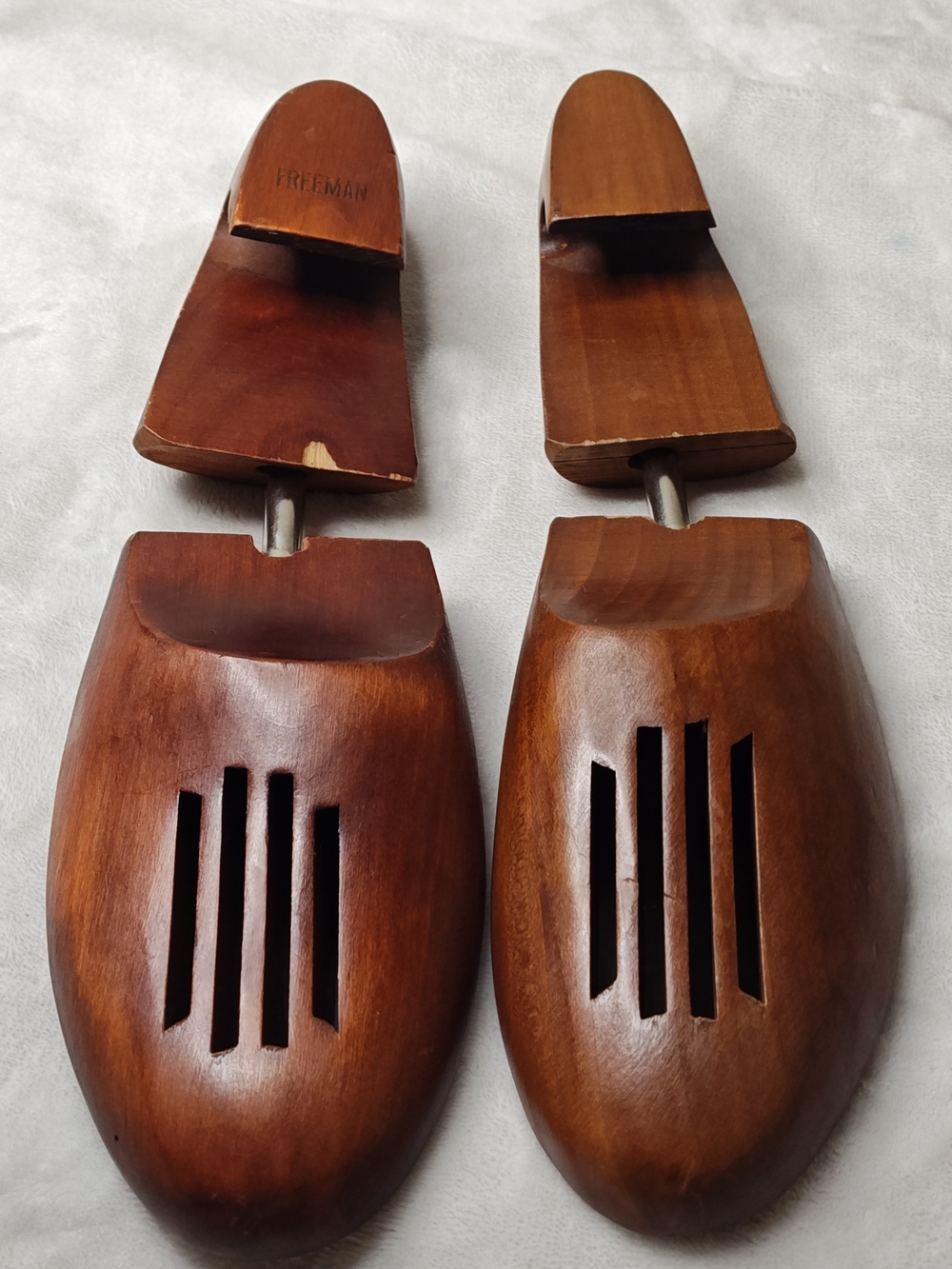 Vtg Pair of Wooden Cedar Shoe Forms Molds Stretchers Decoration 12" Freeman